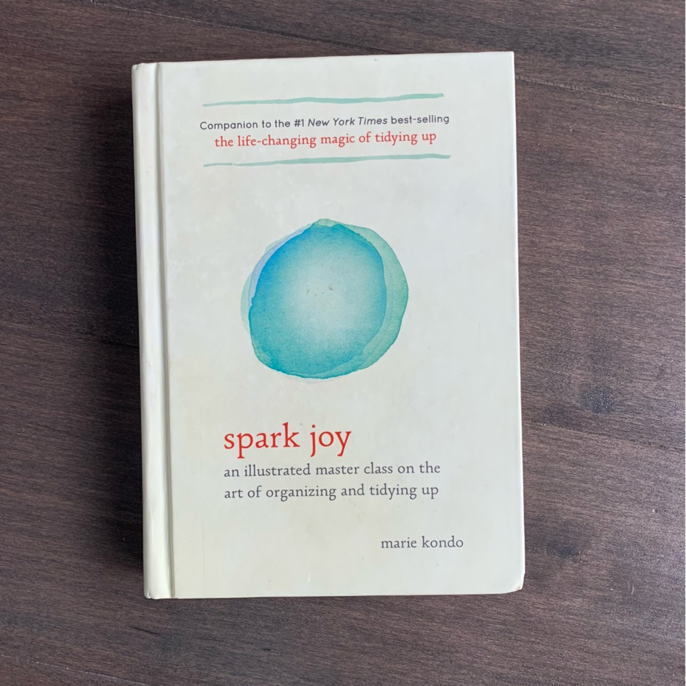 Marie kondo book spark joy